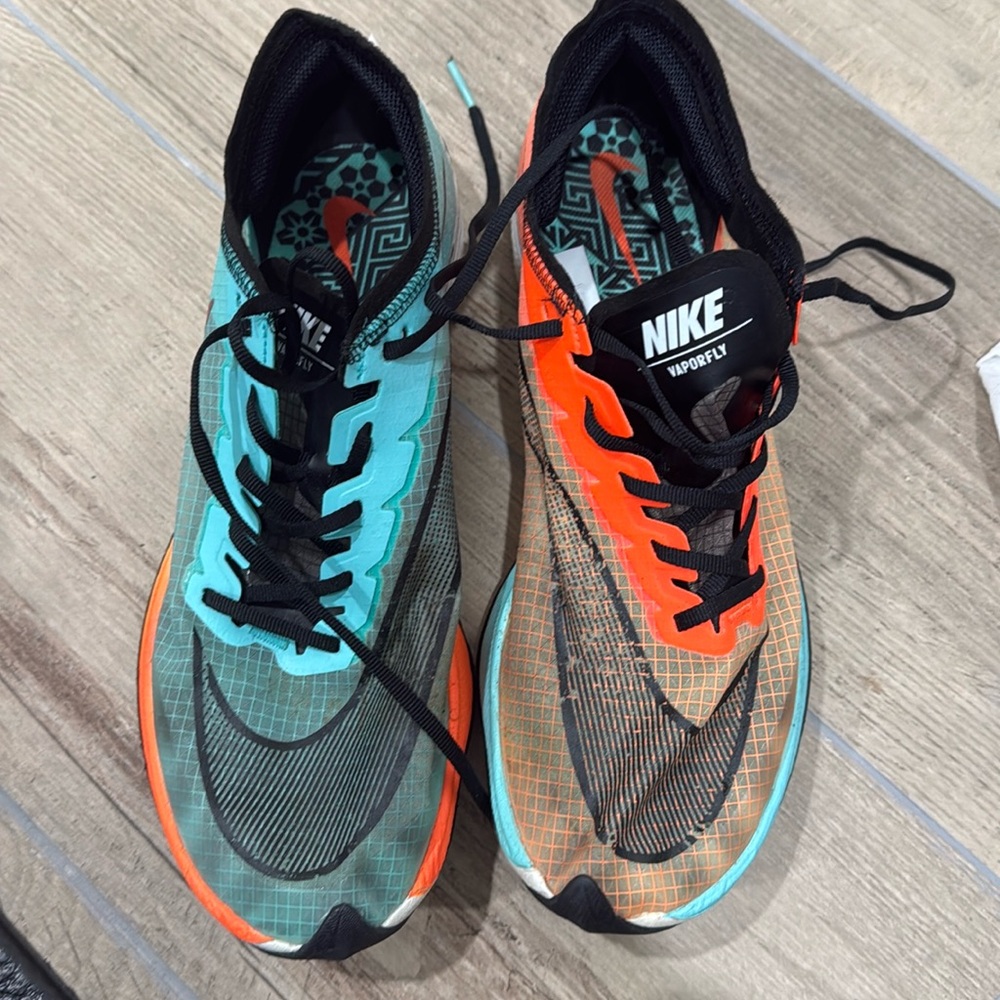 Nike Vaporfly Carbon racing shoes